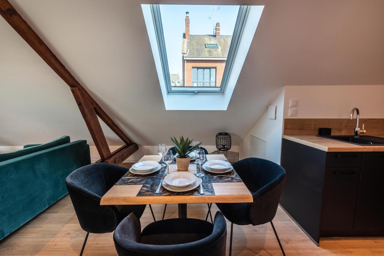 Downtown Loft - Centre Ville - Wifi - Netflix Amiens Kültér fotó